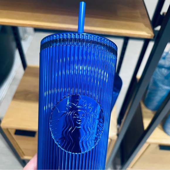 Starbucks Blue Pleated Chrome Cup Anodized Metallic Tumbler Venti 24oz New 2024 - Picture 8 of 17